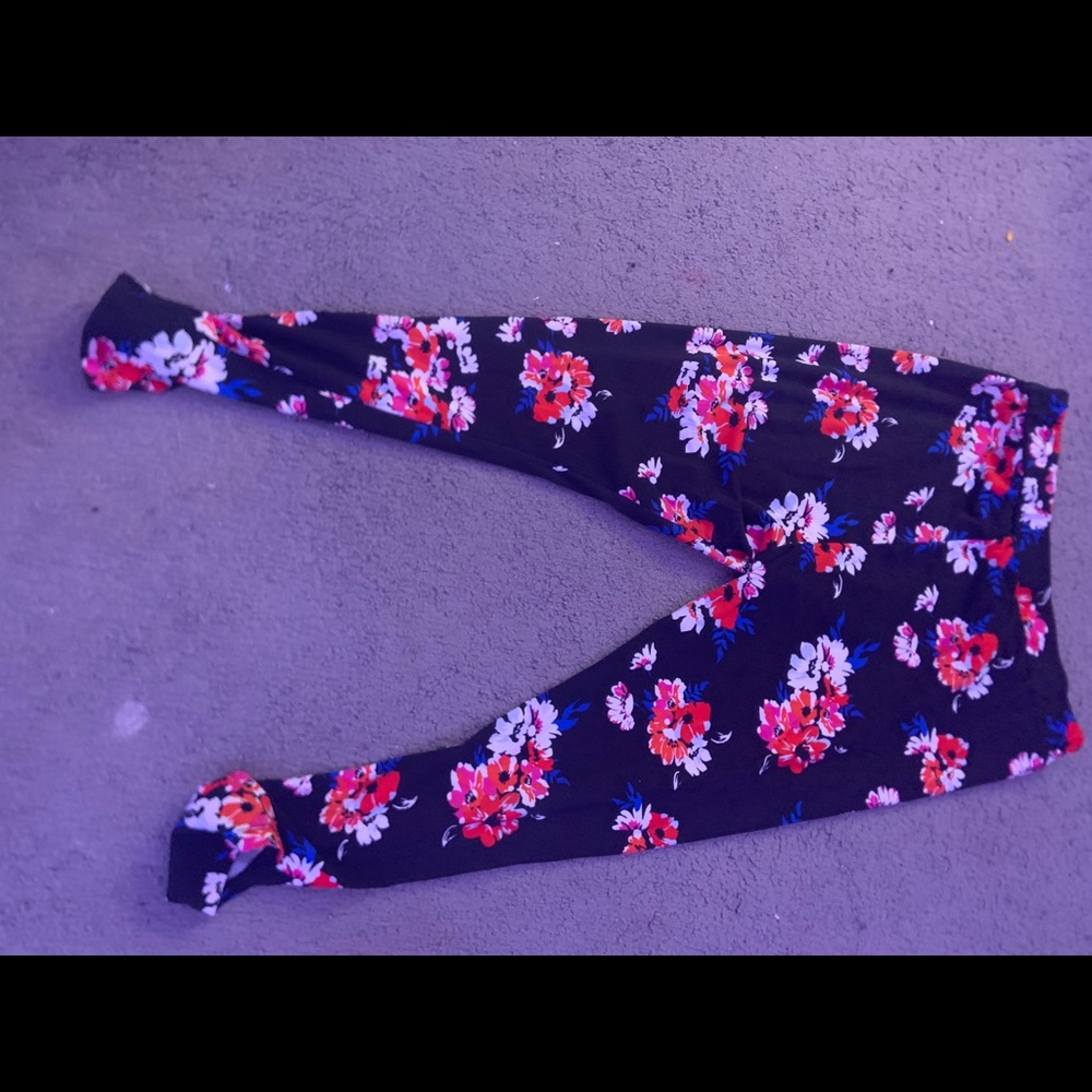 multi color flower leggings